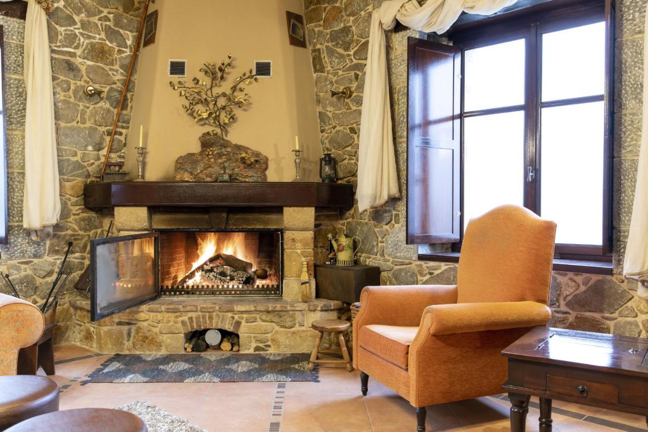 Ouranogiton Resort Kosmas Bagian luar foto