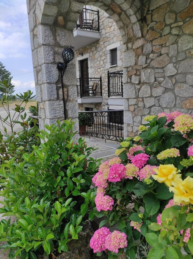 Ouranogiton Resort Kosmas Bagian luar foto