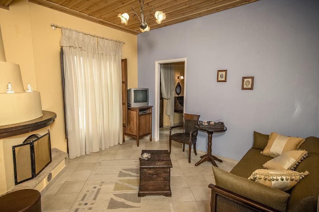 Ouranogiton Resort Kosmas Bagian luar foto