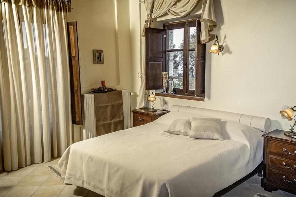Ouranogiton Resort Kosmas Bagian luar foto